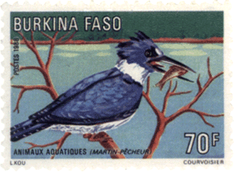 Белогрудый зимородок изображен на одной из почтовых марок Буркина Фасо